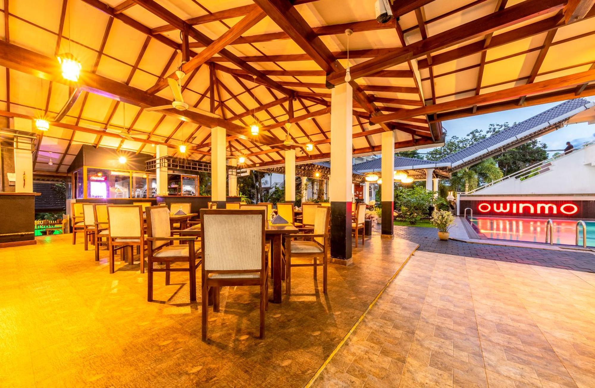 Owinmo Hotel & Reception Hall Galle Eksteriør billede