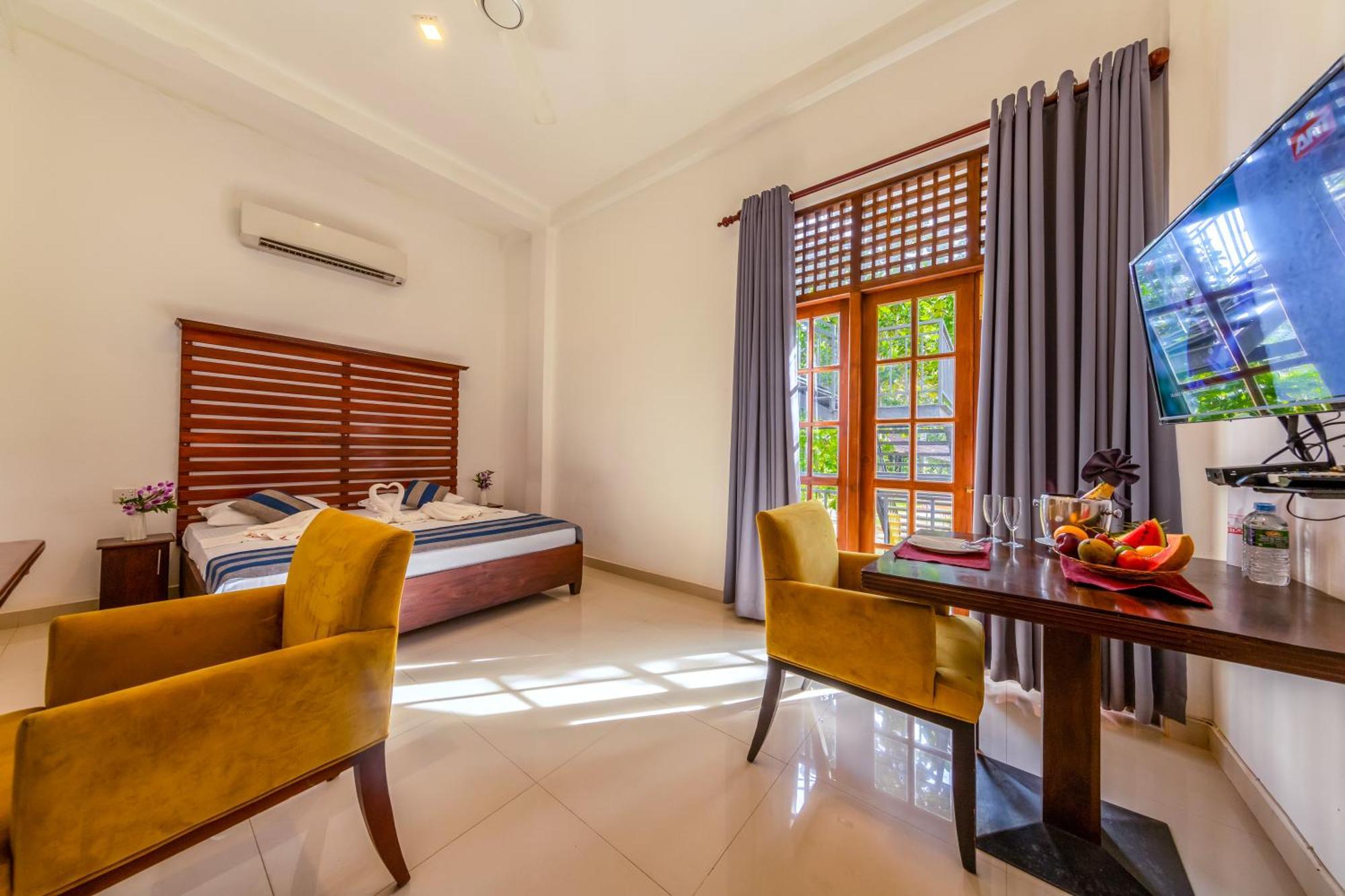 Owinmo Hotel & Reception Hall Galle Eksteriør billede